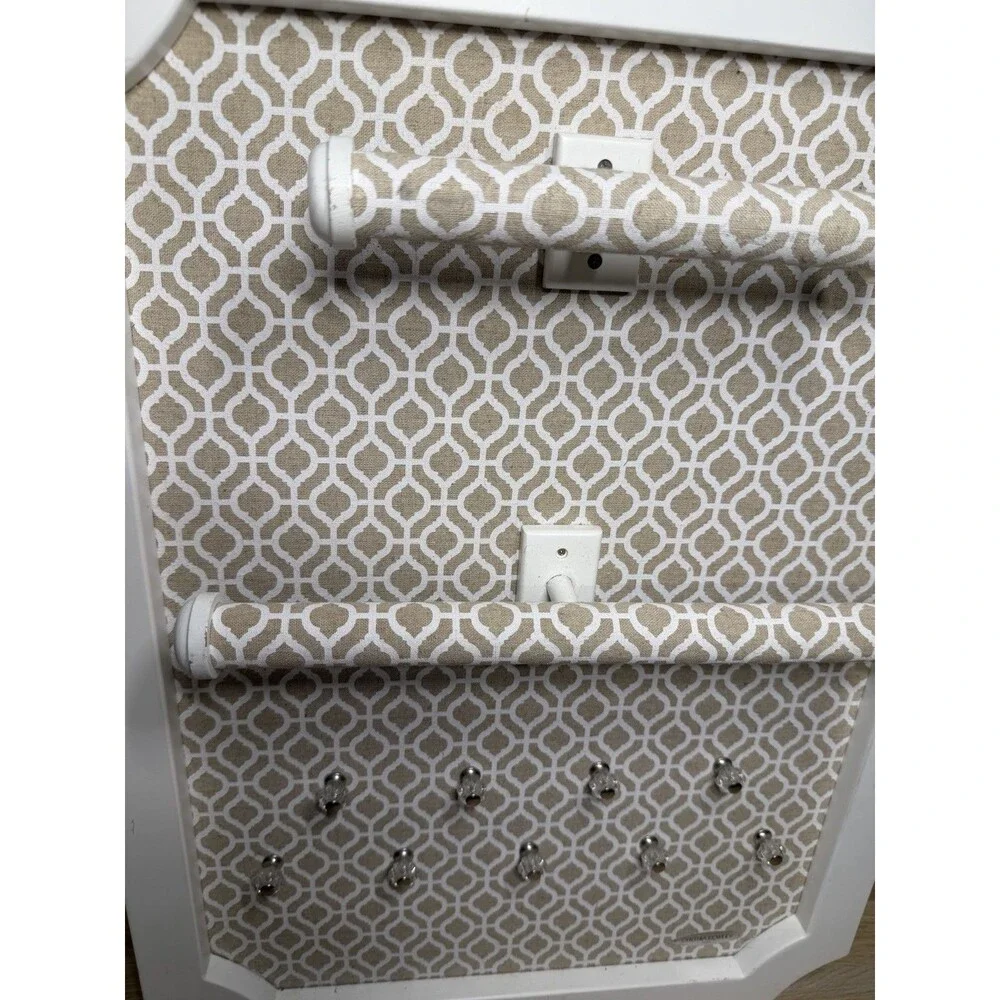 jewelry display stands